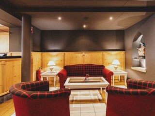 web-Tauernhof-BarLobby-Nov23-0002