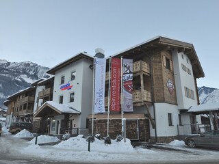 1.3 AMR zijaanzicht webfoto