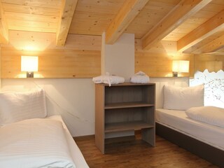 3.4 Schlafzimmer b26