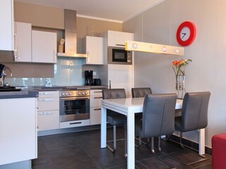 1.4 Wohnzimmer_kuche e9