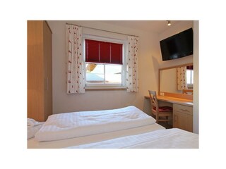 3.2 Schlafzimmer e10