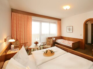 Dreibettzimmer