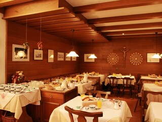 Hauserhof-Frühstücksraum