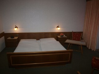 Doppelzimmer / Einzelzimmer