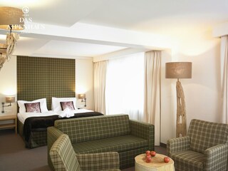 DAS ALPENHAUS KAPRUN-ALPEN.WOHNEN