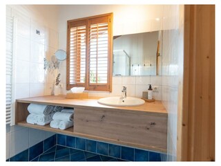 Berta_Bad_Waschtisch_1.OG