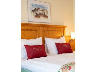 Zimmer Bett Detail