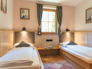 12_Schlafzimmer_Einzelbetten