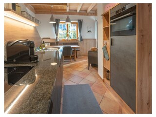 Cenzi_Küche_Blick_Esstisch