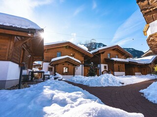Dorfchalets Kaprun im Winter