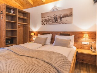 9_Bett