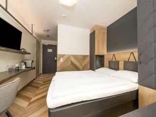 Room Pictures_Room_CDZ_2