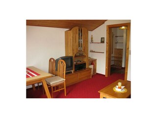 App 1/1 Wohnbereich 2