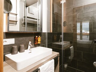 Room Pictures_Room_2SZS_9