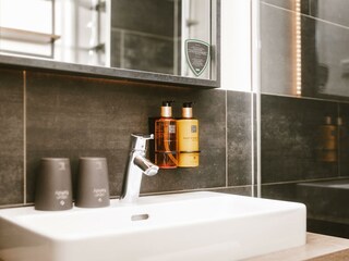 Room Pictures_Room_2SZS_10