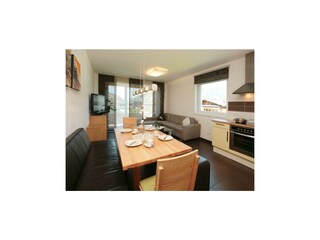 Nina Wohnbereich Richtung Balkon