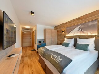 Room Pictures_Room_DZL_1