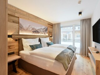 Room Pictures_Room_AppXL_6