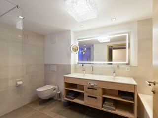 Room Pictures_Room_PHDL_6