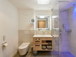 Room Pictures_Room_AppM_9