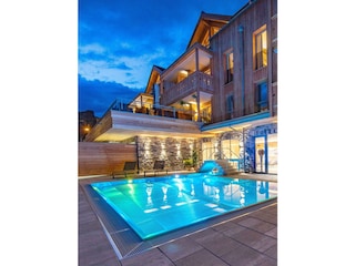 Pool MHL