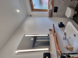 APP 1 Badezimmer Bild 3