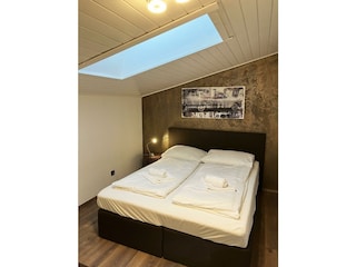 Penthouse 82 Kaprun Bedroom 1 side