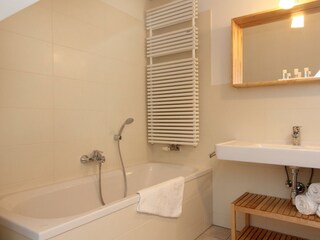 3.1 Badezimmer  Kitz 7