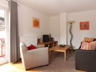 1.1 Wohnzimme Kitz 13 r