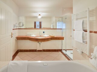 Bad_Honeymoon_Hotel_Kaprun