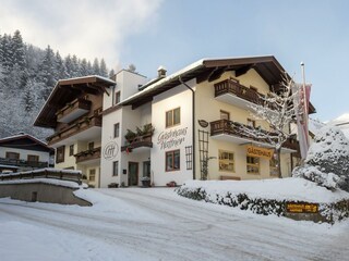 Hausansicht Winter