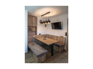 Bernstein App. Winter