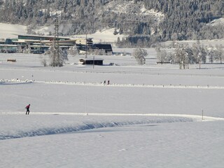 Langlaufloipe direkt vor dem Haus