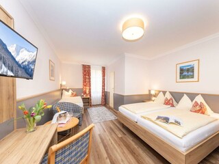 14 - Hotel Lebzelter_Zimmer-15