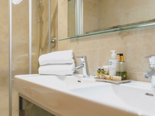 Auhof-Zimmer-2024-44