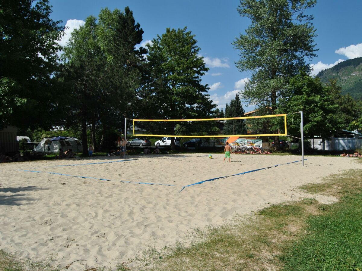 Beach Volleyball Platz am See