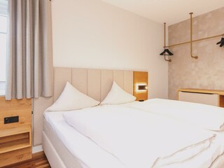 web-Auhof-Zimmer-Suite99-2024-11