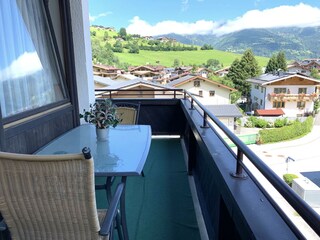 Deluxe Studio-Balcony