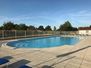 Holiday house Welcoming villa with shared pool - Les Forges - image1