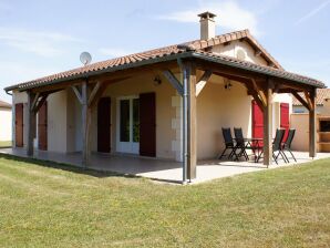 Beruhigendes Ferienhaus mit Pool - Les Forges - image1