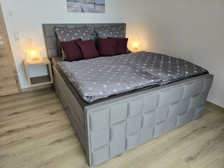 Schlafzimmer 2