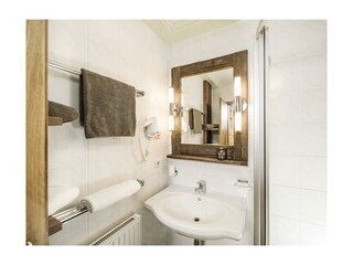 Badezimmer Appartements und Zimmer