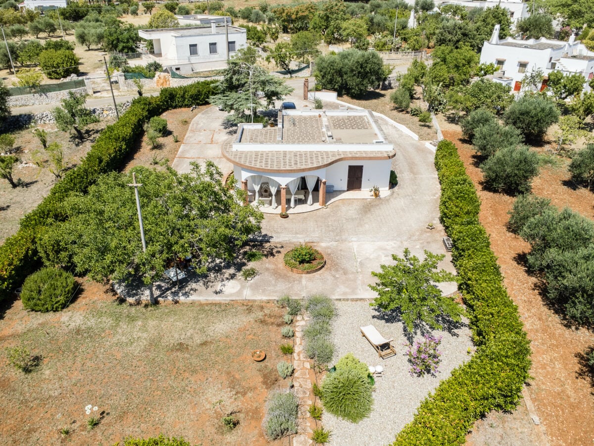 Villa Ostuni Buitenaudio-opname 1