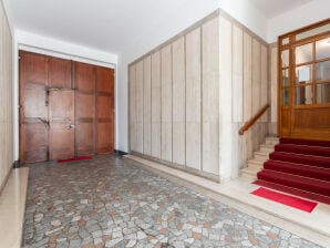 Cialdini 41 - Cialdini Apartment close to the city