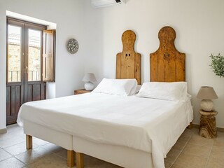 Apartment Syrakus Features 14