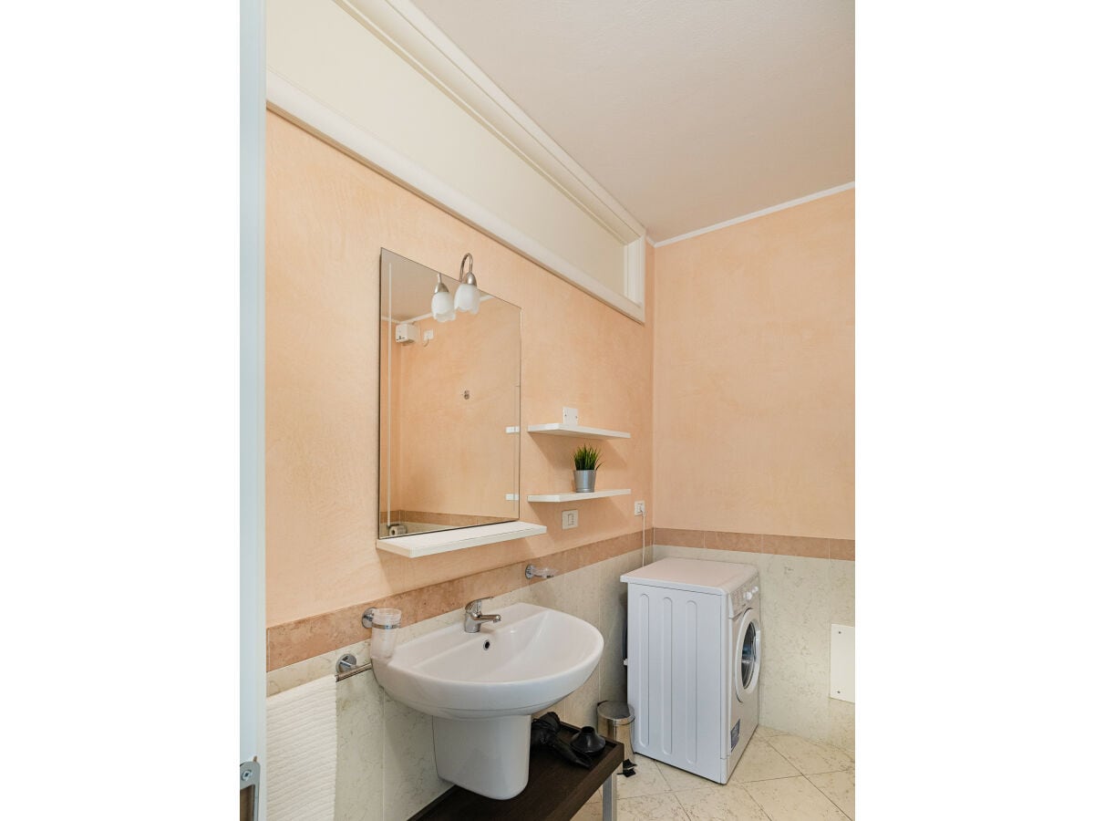 Apartment Desenzano del Garda Ausstattung 25