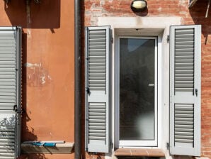 Apartment Calari 9 - Bright Studio with balcony