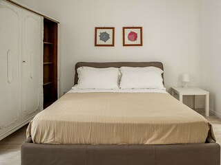 Apartment Syrakus Features 8