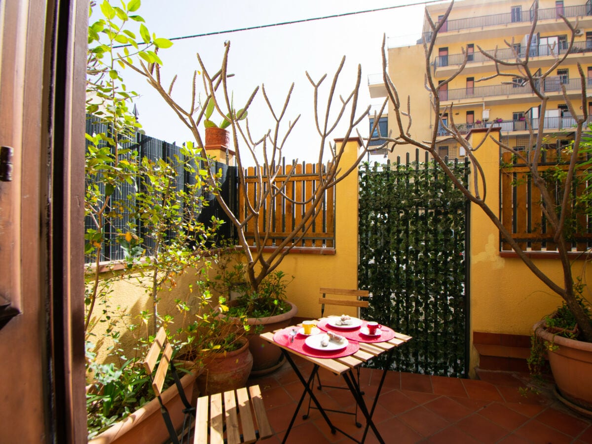 Apartment Palermo Outdoor Recording 1