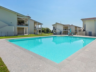 Appartement Manerba del Garda Buitenaudio-opname 7